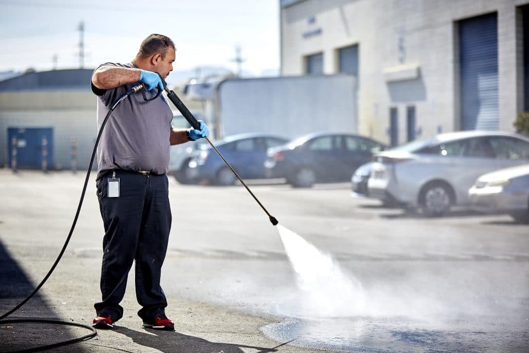 parking lot maintenance parking lot power washing